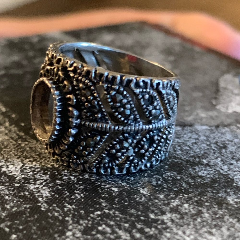 925 SILVER RING - Picture 2 of 4